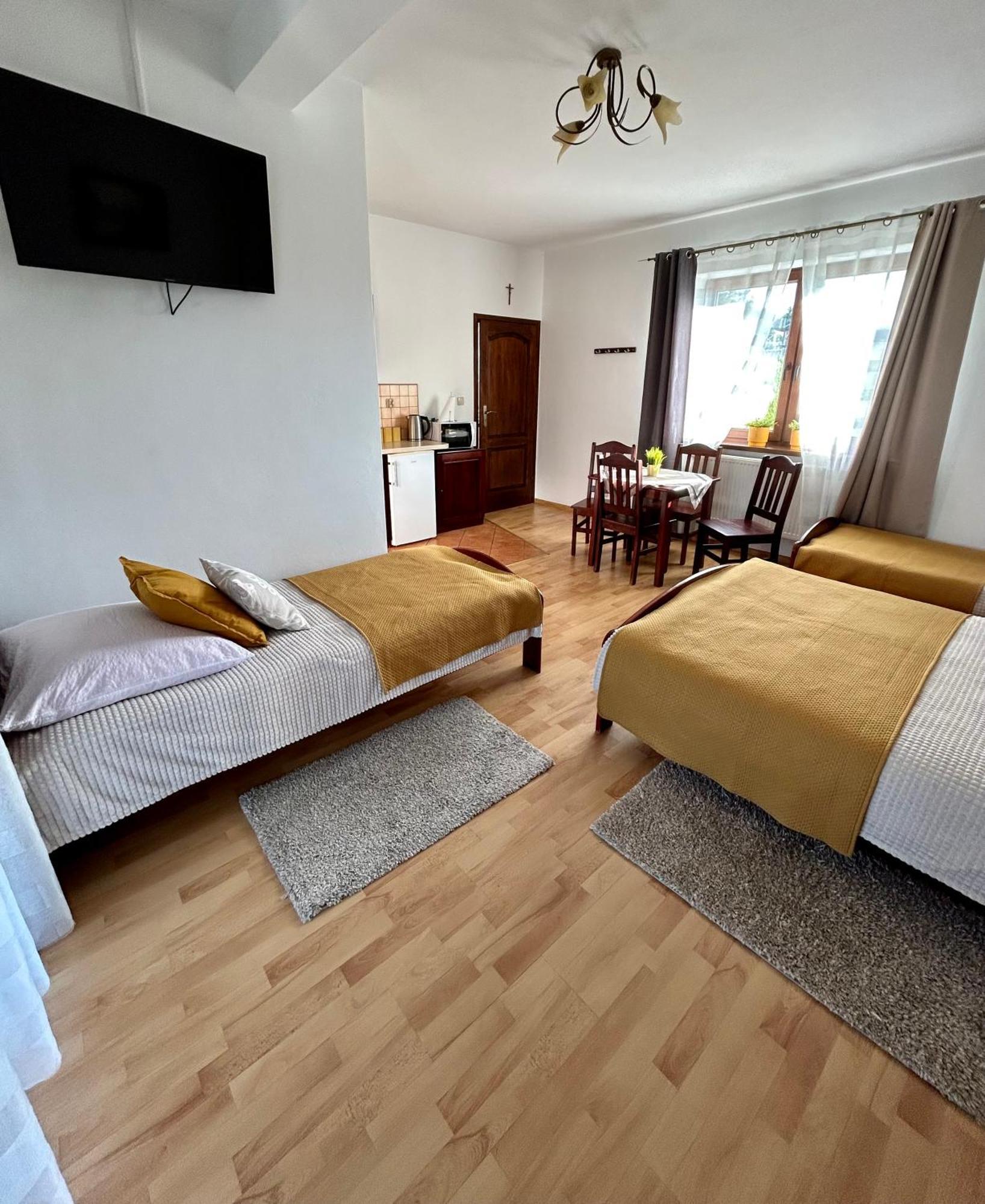 Pokoje Goscinne U Wioli Zakopane Luaran gambar